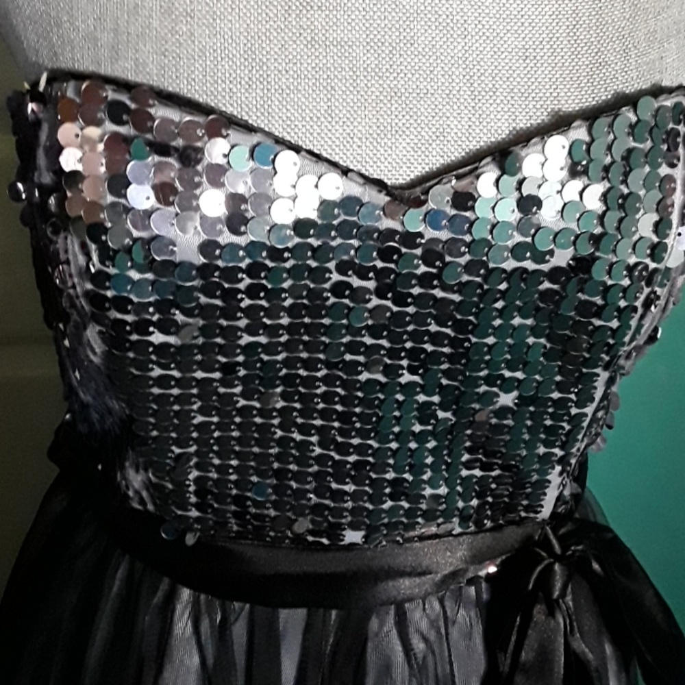 Strapless silver sequins - Picture 2 of 3